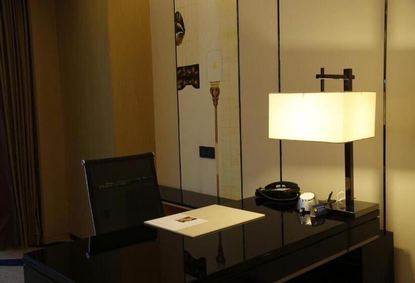 Suite Llit King, Wyndham Chongqing Yuelai