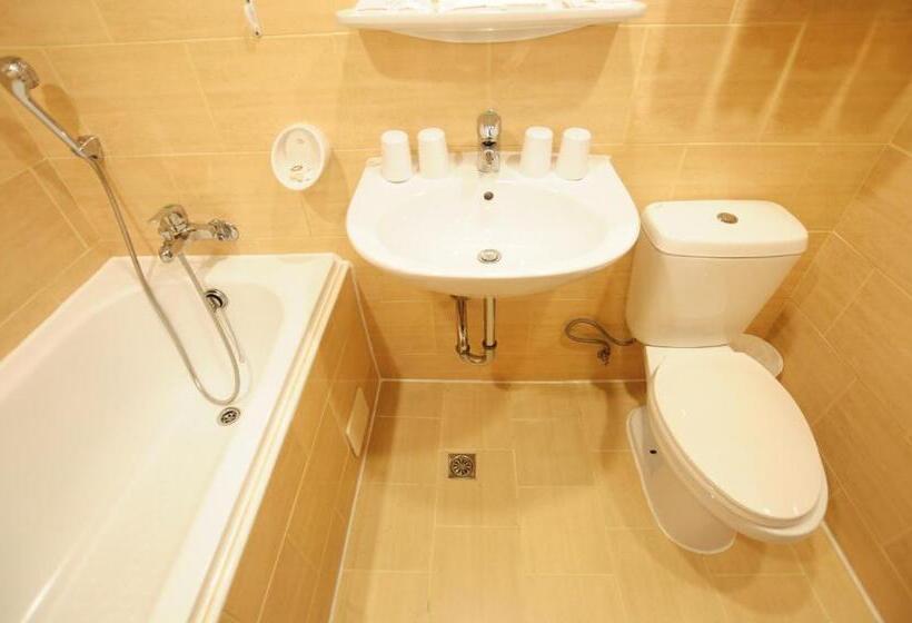 اتاق لوکس خانوادگی, Kindness Hotel Wu-jia