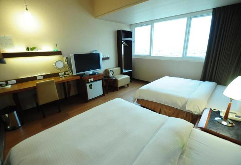 اتاق لوکس خانوادگی, Kindness Hotel Wu-jia