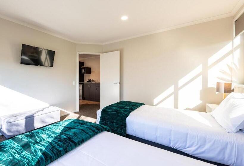 2 베드룸 디럭스 스위트, Lake Taupo Motor Inn
