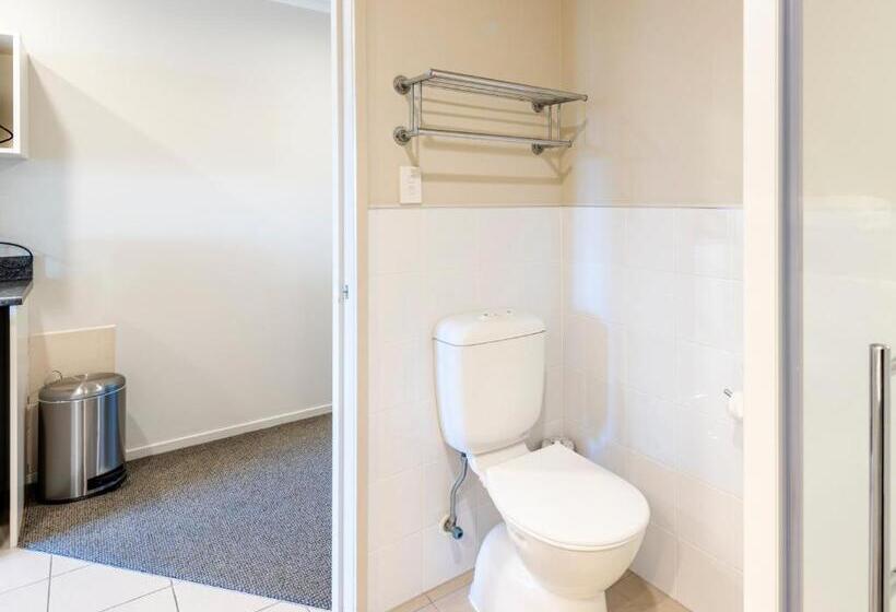 디럭스 스위트, Lake Taupo Motor Inn