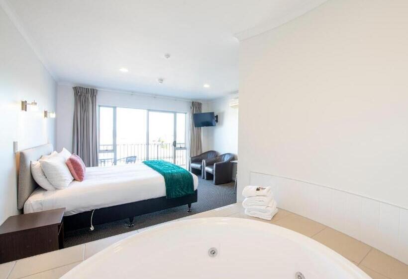 이그제큐티브 스위트, Lake Taupo Motor Inn