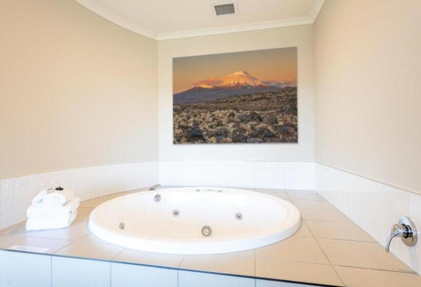 디럭스 스위트, Lake Taupo Motor Inn