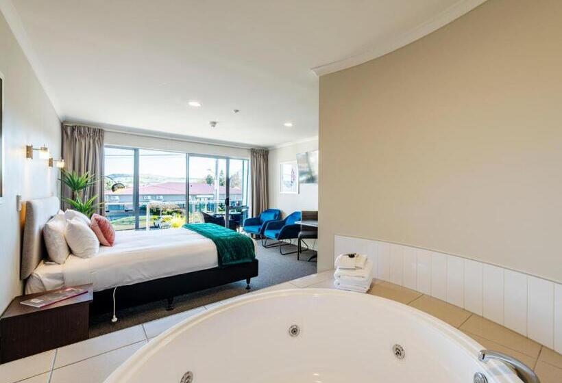 디럭스 스위트, Lake Taupo Motor Inn