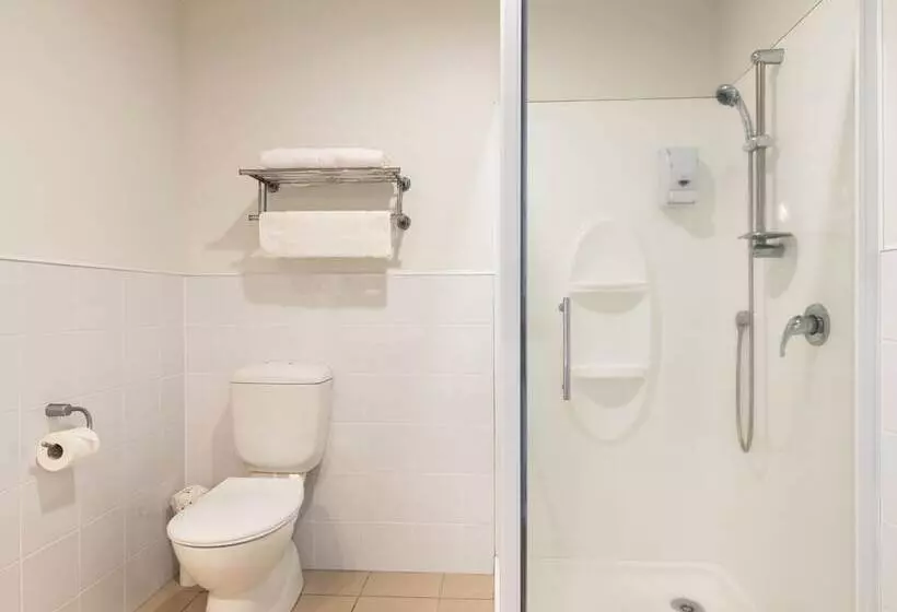 エクゼクティブスイート, Lake Taupo Motor Inn