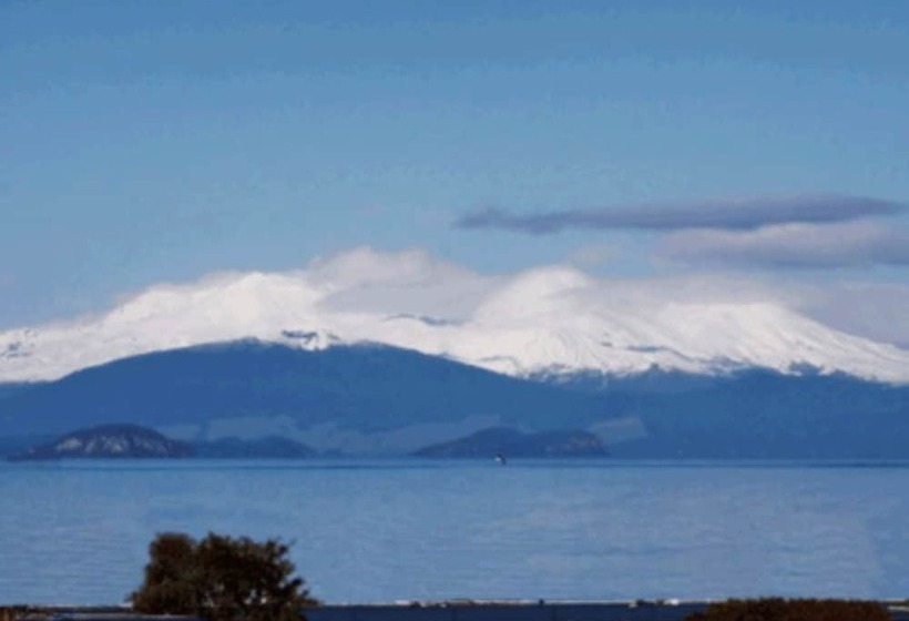이그제큐티브 스위트, Lake Taupo Motor Inn