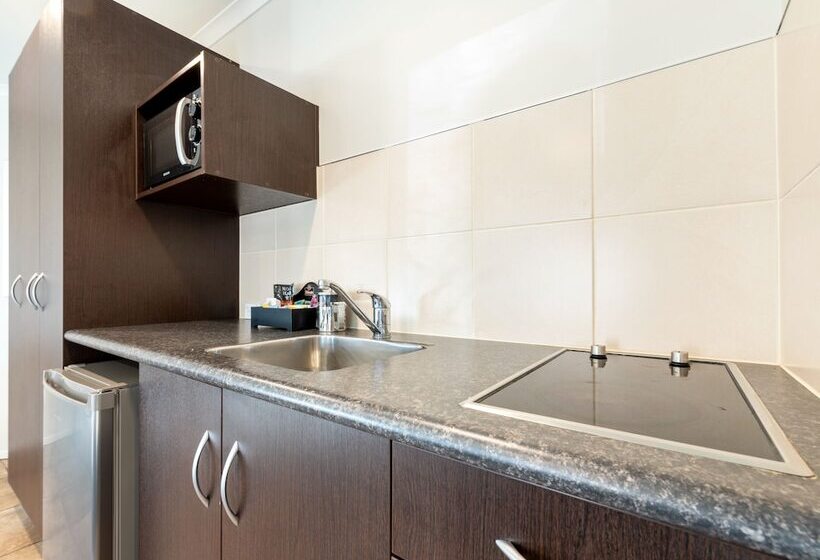 2 베드룸 디럭스 스위트, Lake Taupo Motor Inn