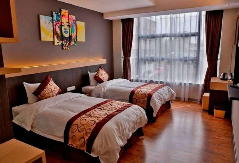 اتاق استاندارد, Lot 10 Boutique