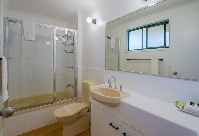 استودیوی لوکس, Boat Harbour Studio Apartments And Villas