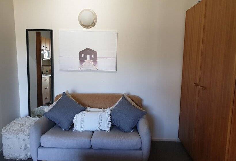 Студия Deluxe, Boat Harbour Studio Apartments And Villas