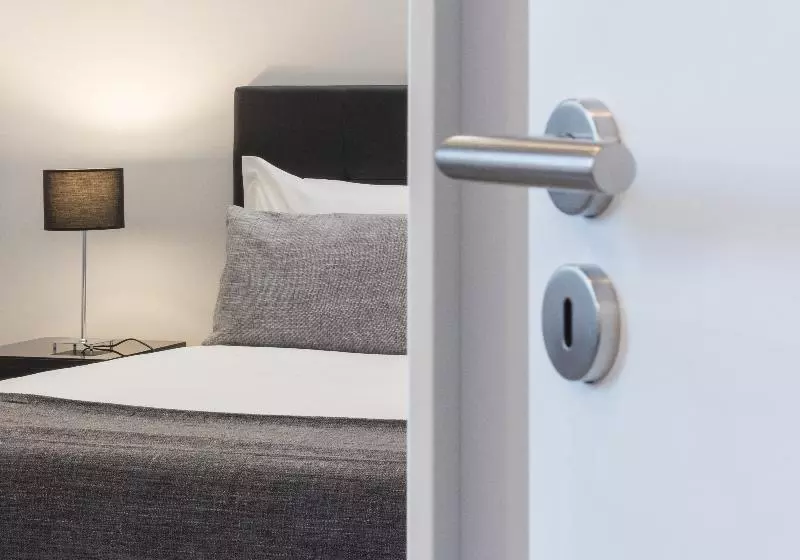 آپارتمان 1 خوابه, Riversuites