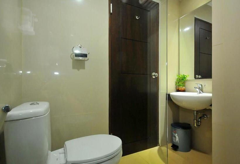 디럭스 룸, Pratama Hotel & Convention Mataram