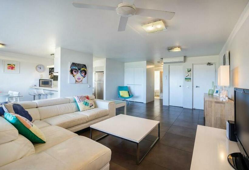 Апартаменты 2 Спальни Вид на Море, Sunseeker Lodge