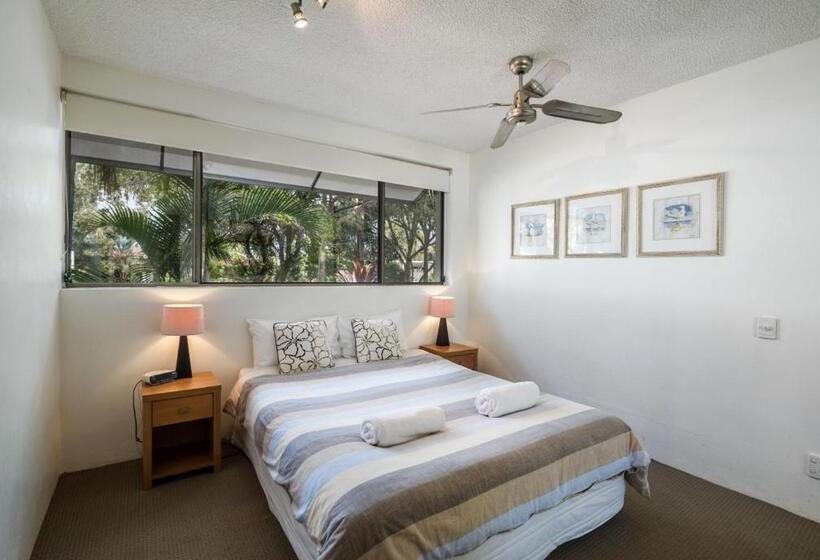 2 Bedroom Apartment with Views, Sunseeker Lodge