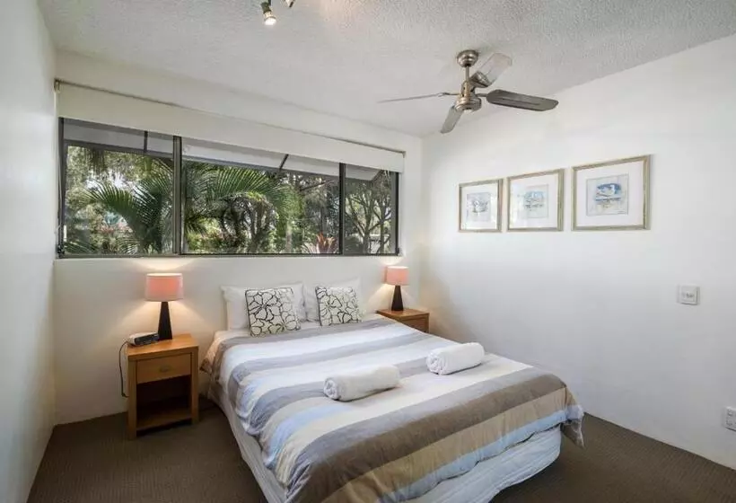 2 Bedroom Apartment with Views, Sunseeker Lodge