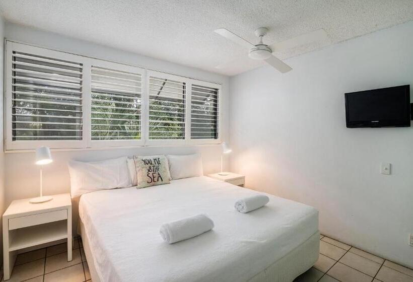 2 Bedroom Apartment with Views, Sunseeker Lodge