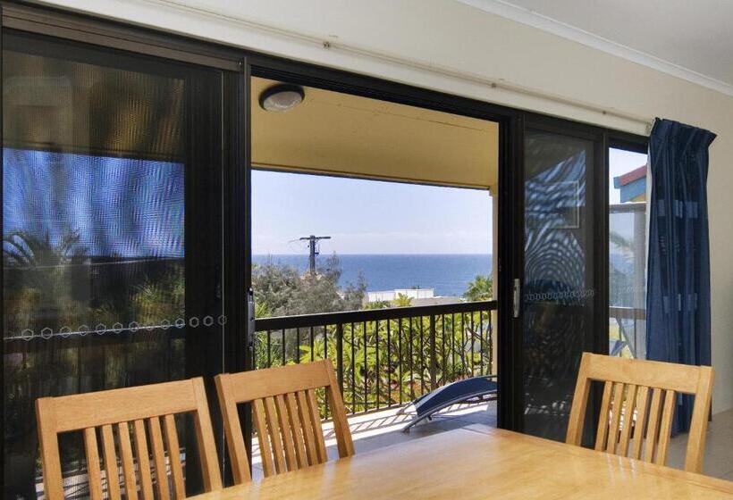 2 Bedroom Apartment with Views, Sunseeker Lodge