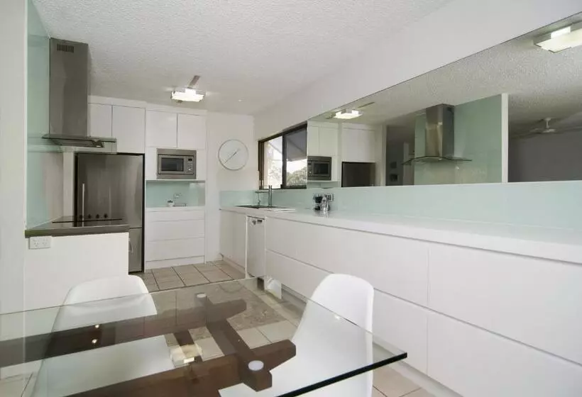 2 Bedroom Apartment with Views, Sunseeker Lodge