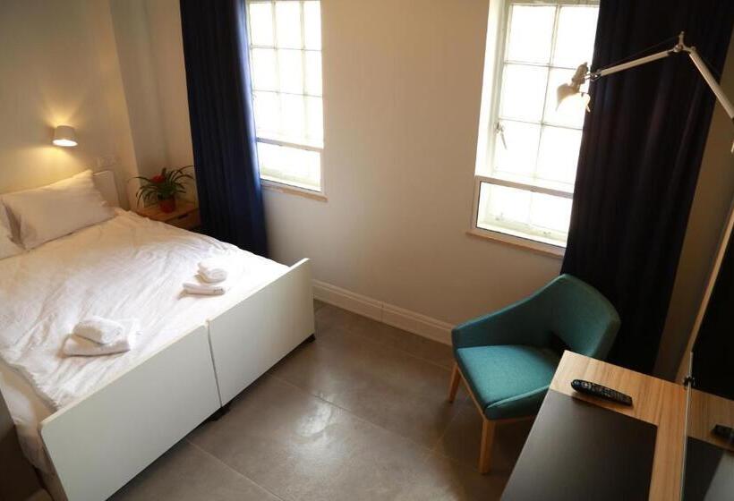 Quarto standard, The Post Hostel Jerusalem