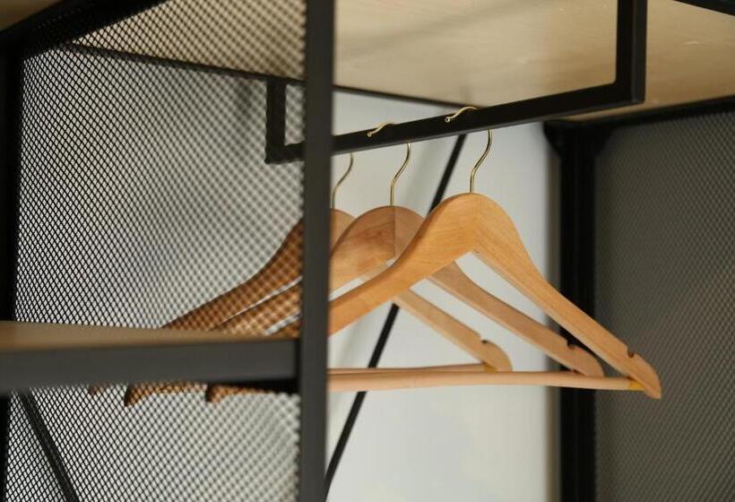 Quarto standard, The Post Hostel Jerusalem