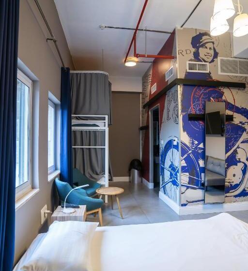 Quarto Familiar, The Post Hostel Jerusalem