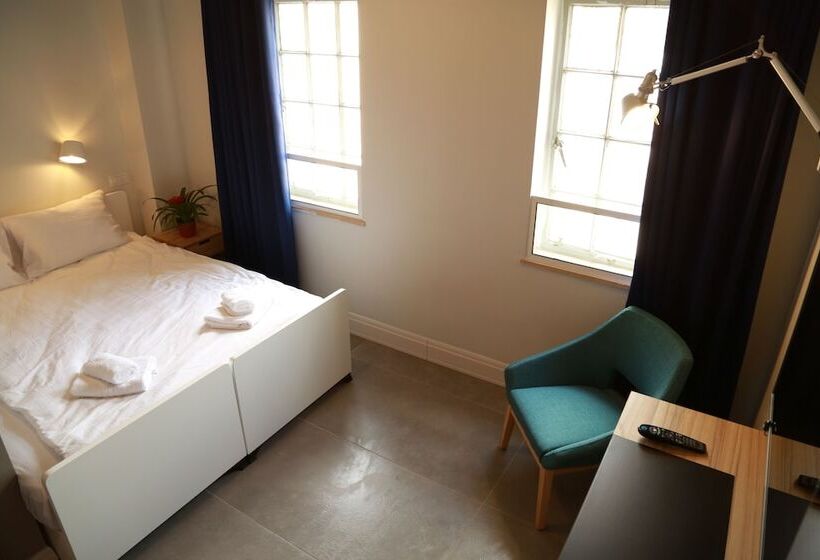 Quarto standard, The Post Hostel Jerusalem