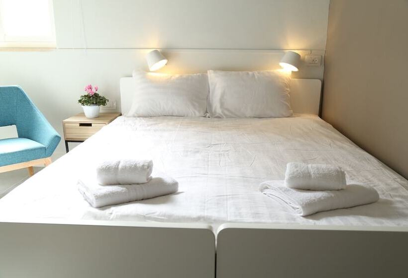 Quarto standard, The Post Hostel Jerusalem