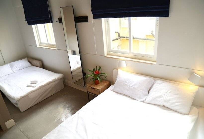 Quarto Triplo Standart, The Post Hostel Jerusalem