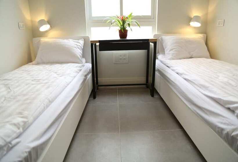 Quarto Economy, The Post Hostel Jerusalem