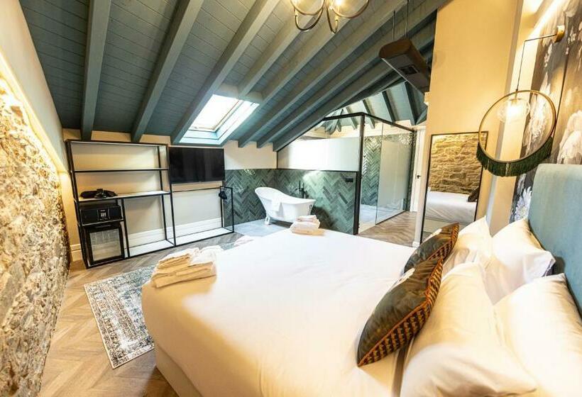 디럭스 룸, Hospedium Hotel Barómetro de Camariñas