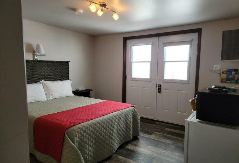 غرفة قياسية مطلّة علي البحر, Motel Au Bord De L Eau