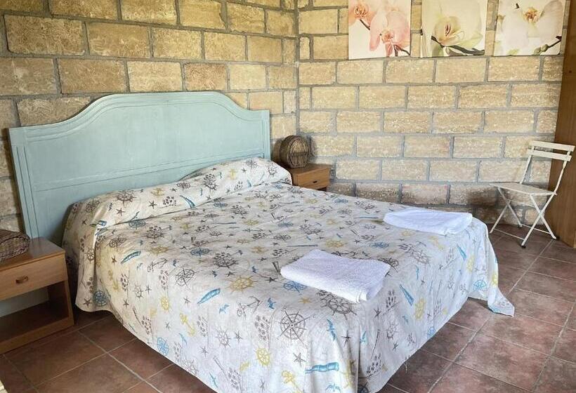 غرفة قياسية سرير كينج, Verter Home Resort