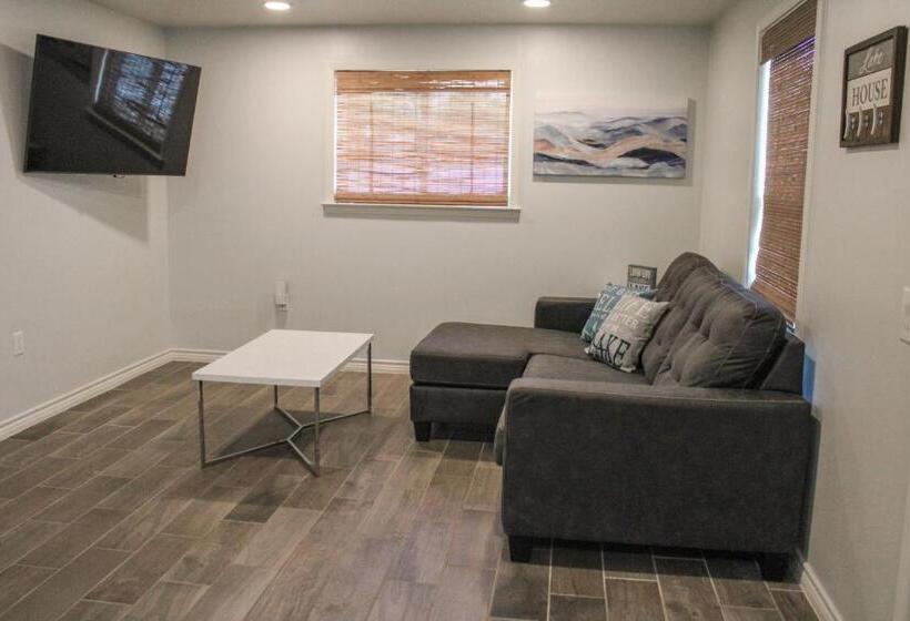 标准平房, Fox Hollow Resort