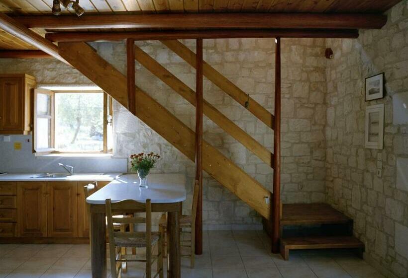 침실 1개 주택, Lithies Organic Farm