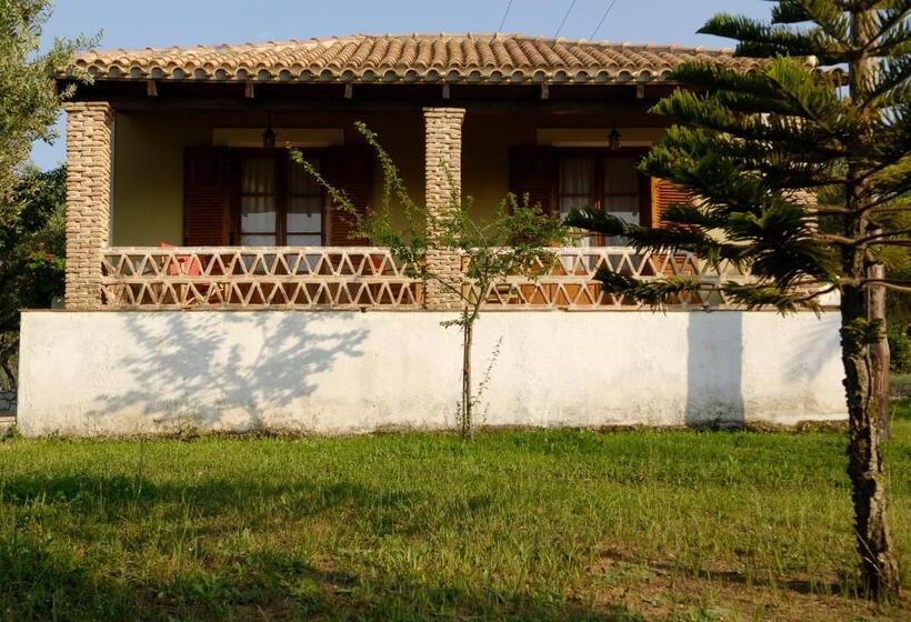 ویلای 2 خوابه, Lithies Organic Farm