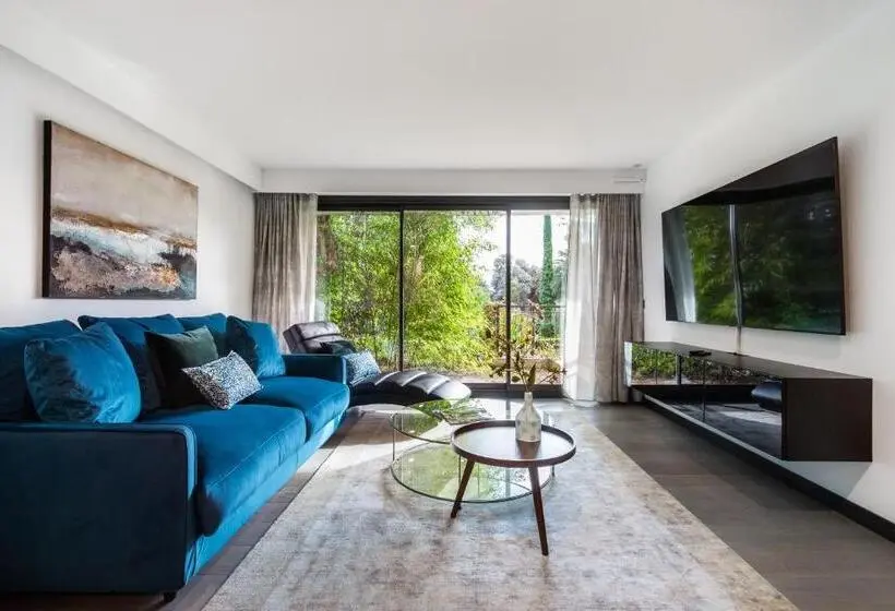 庭の見える1ベッドルームアパートメント, Villa Alexandra Luxury Apartments By Sweet Inn