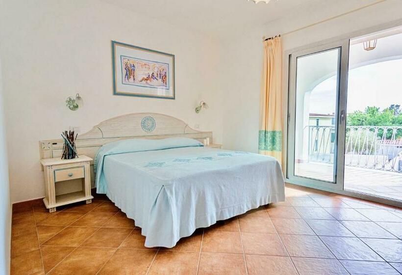 דירת חדר, Isa Appartaments In Orosei With Air Conditioning