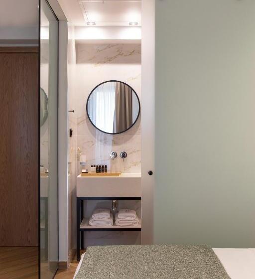 Comfort room with city view, 1910 Lifestyle