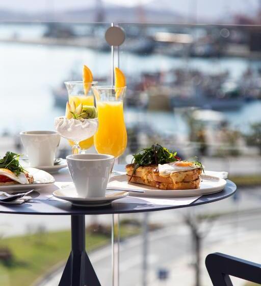 海の見えるコンフォートルーム, 1910 Lifestyle