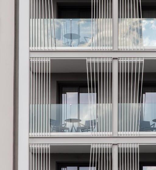 海の見えるコンフォートルーム, 1910 Lifestyle