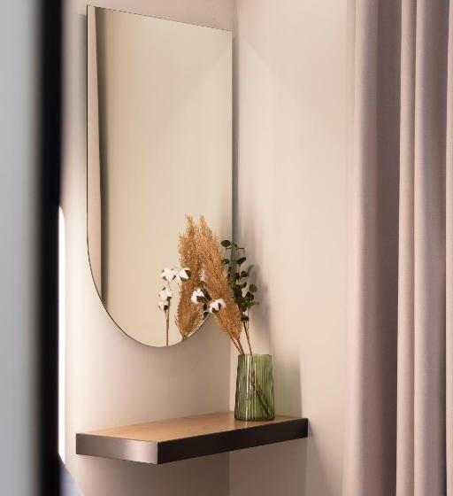 Comfort room with city view, 1910 Lifestyle