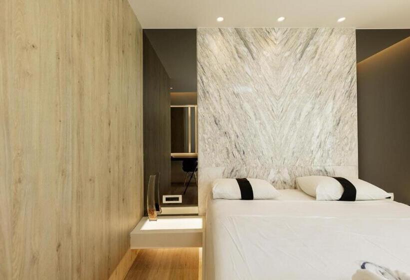 Полулюкс Боковой Вид на Море, Kahlua Sea View Suites