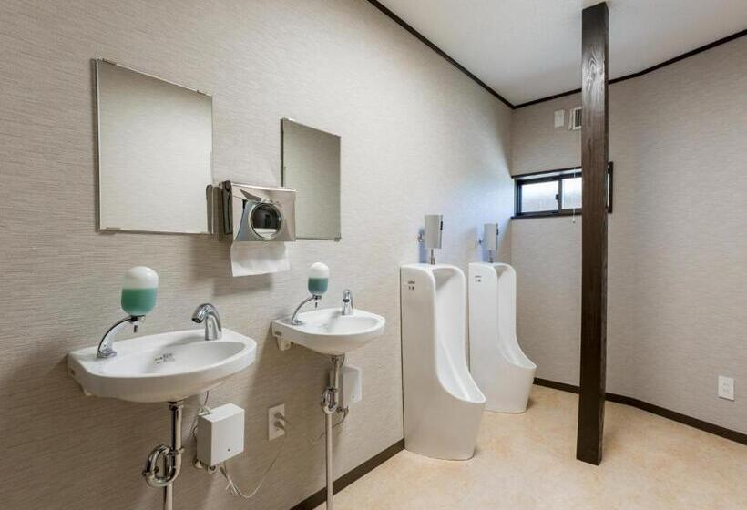 Студия Стандарт, Yuraku Izuoshima  Hostel
