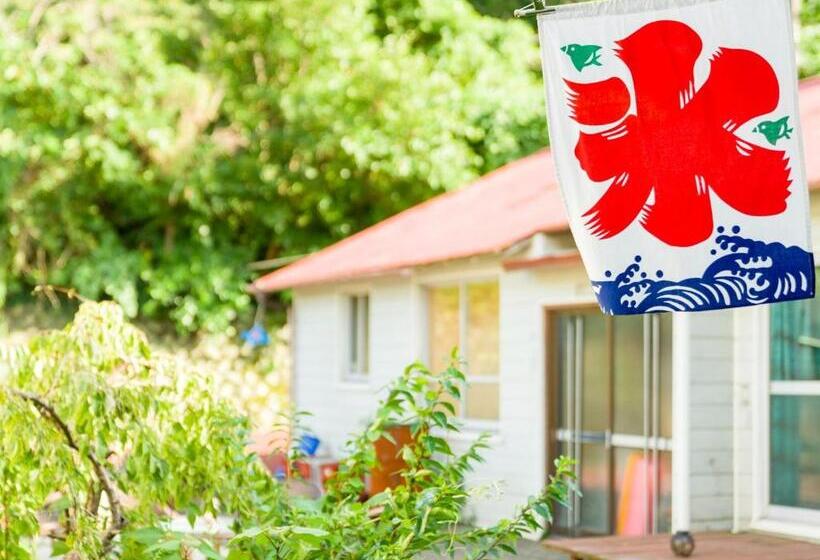 إستوديو قياسى, Yuraku Izuoshima  Hostel