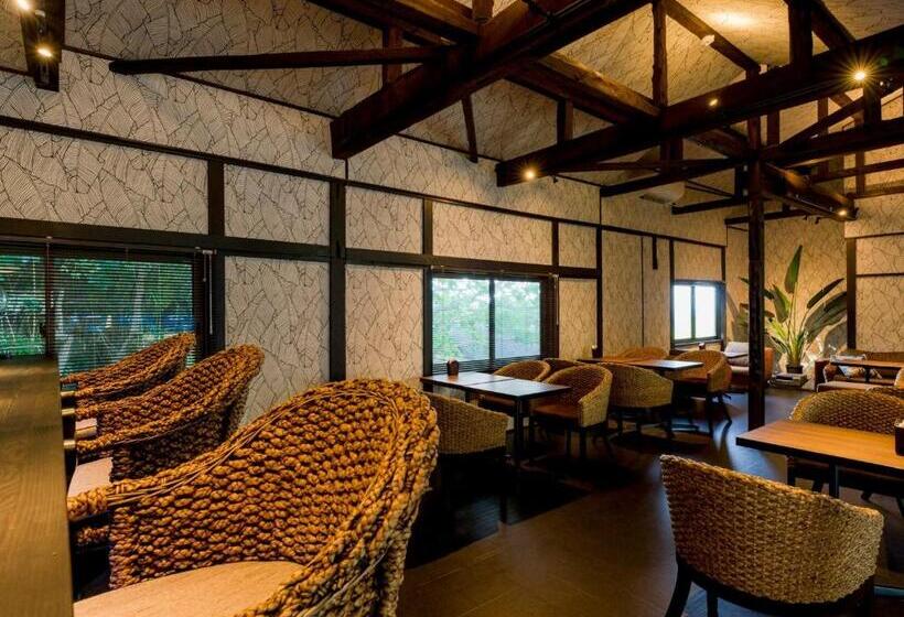 إستوديو قياسى, Yuraku Izuoshima  Hostel