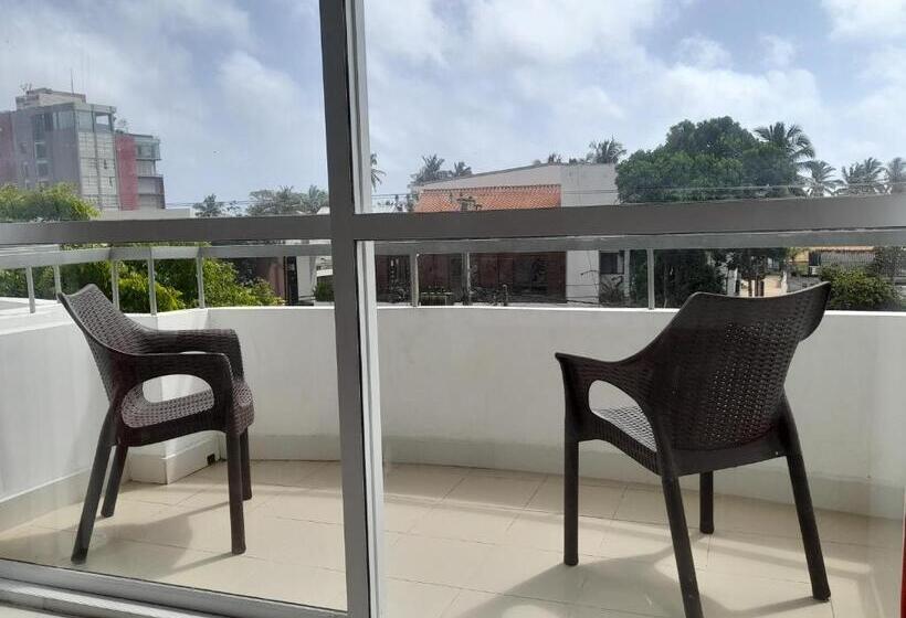 חדר סטנדרט, Marine Tourist Guest House At Negombo Beach