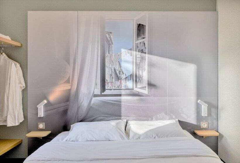 Номер Стандарт, B&B Montpellier 1