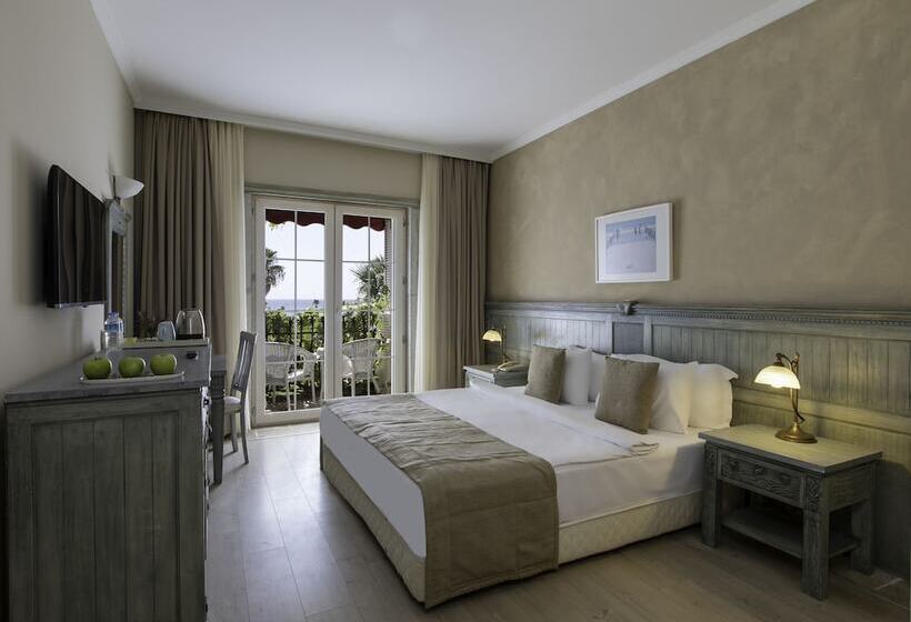 Номер Deluxe Вид на Сад, Alaçatı Beach Resort