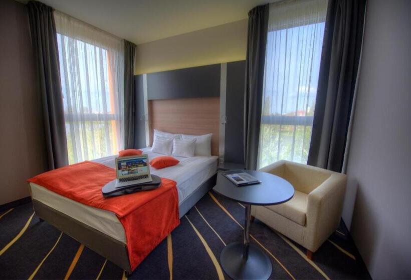 标准间带湖景, Best Western Plus Lakeside