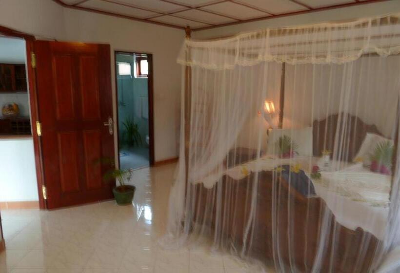 스위트, Bougainvilla